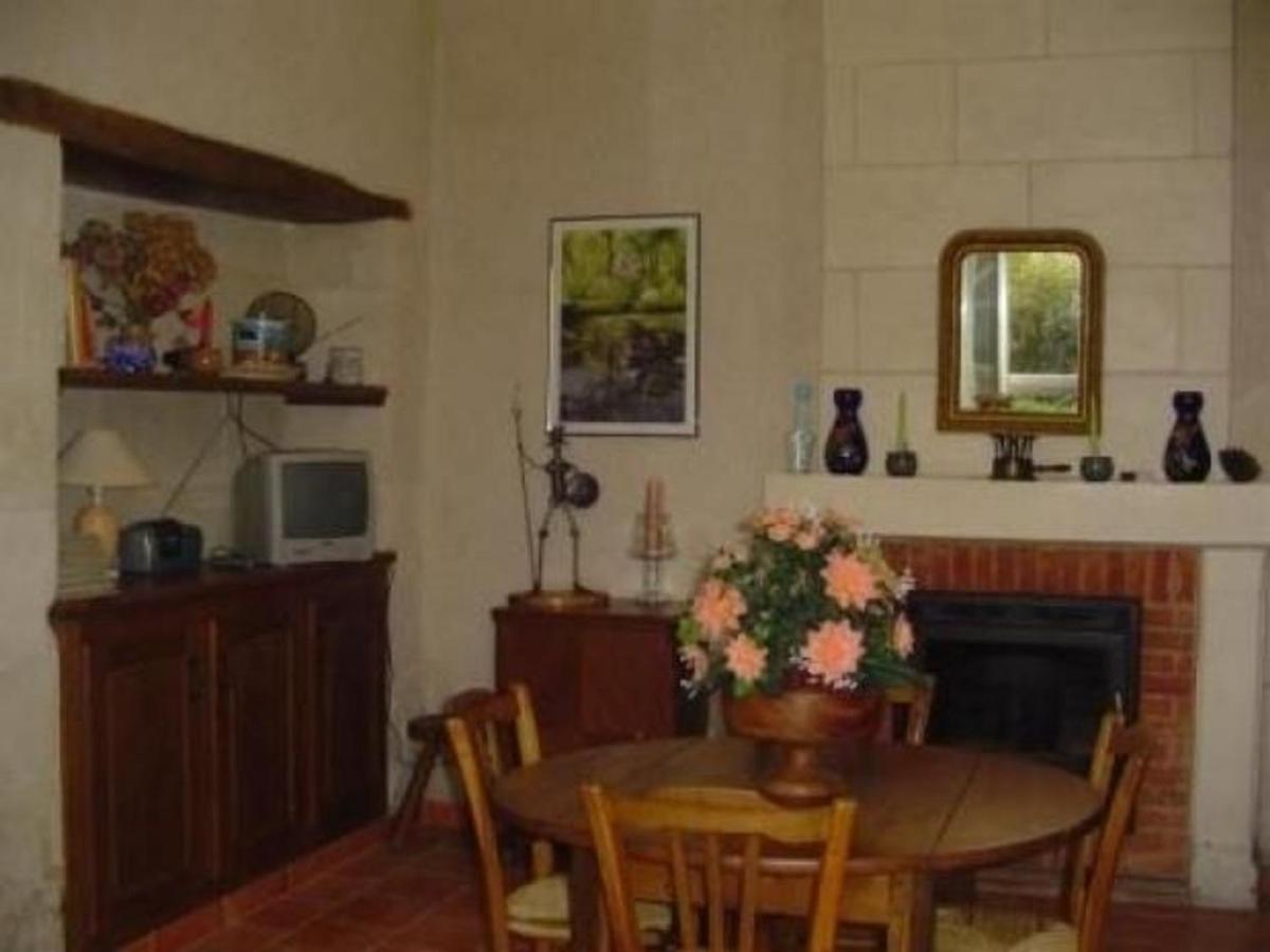 Maison Troglodytique Avec Wifi, Barbecue Et Cheminee - Fr-1-410-156 Aubigné-Racan Exteriör bild